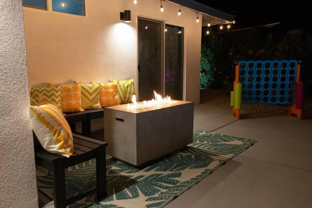 Casa Palmina An Mcm Oasis Villa Palm Springs Exterior photo
