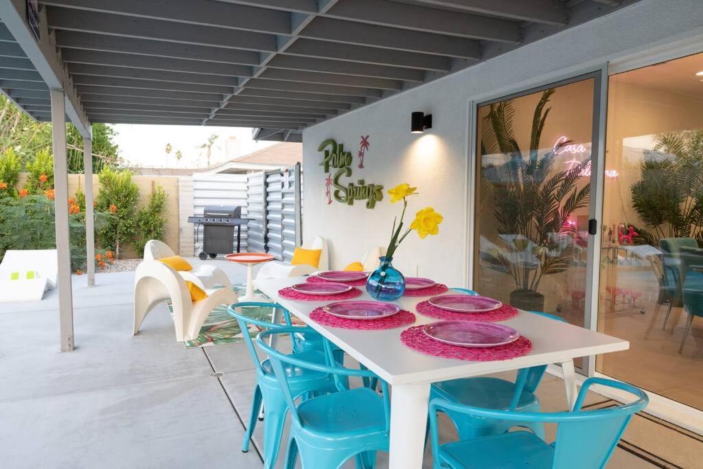 Casa Palmina An Mcm Oasis Villa Palm Springs Exterior photo